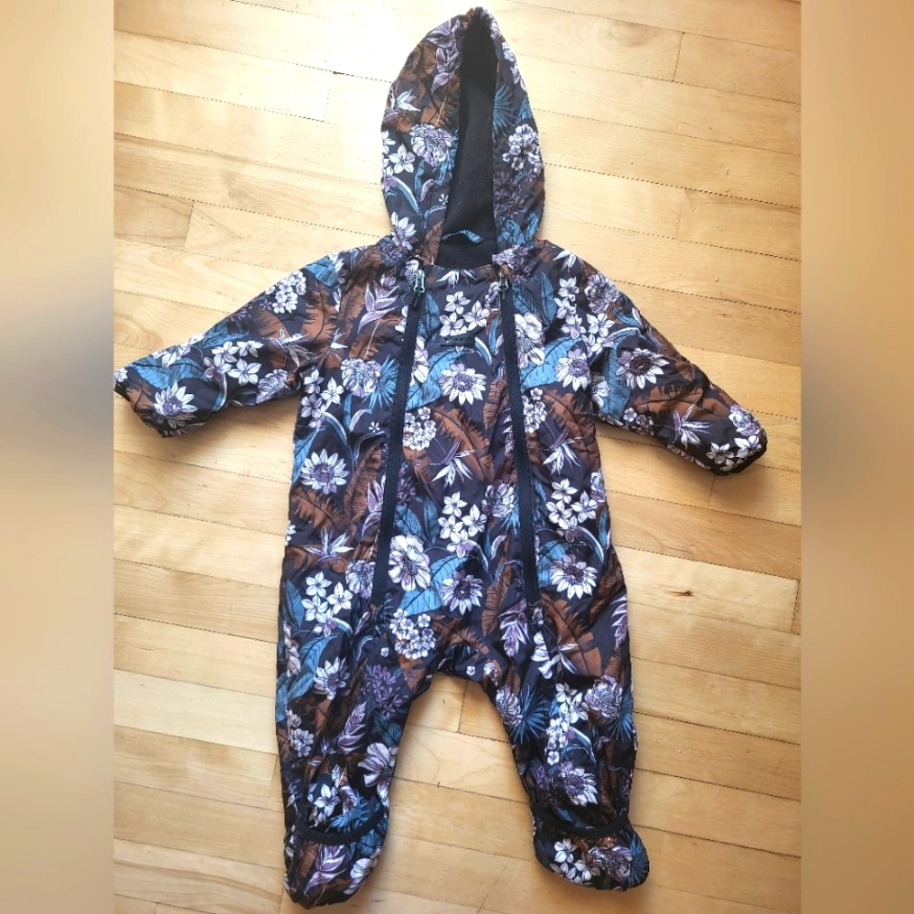 Fall/spring baby suit